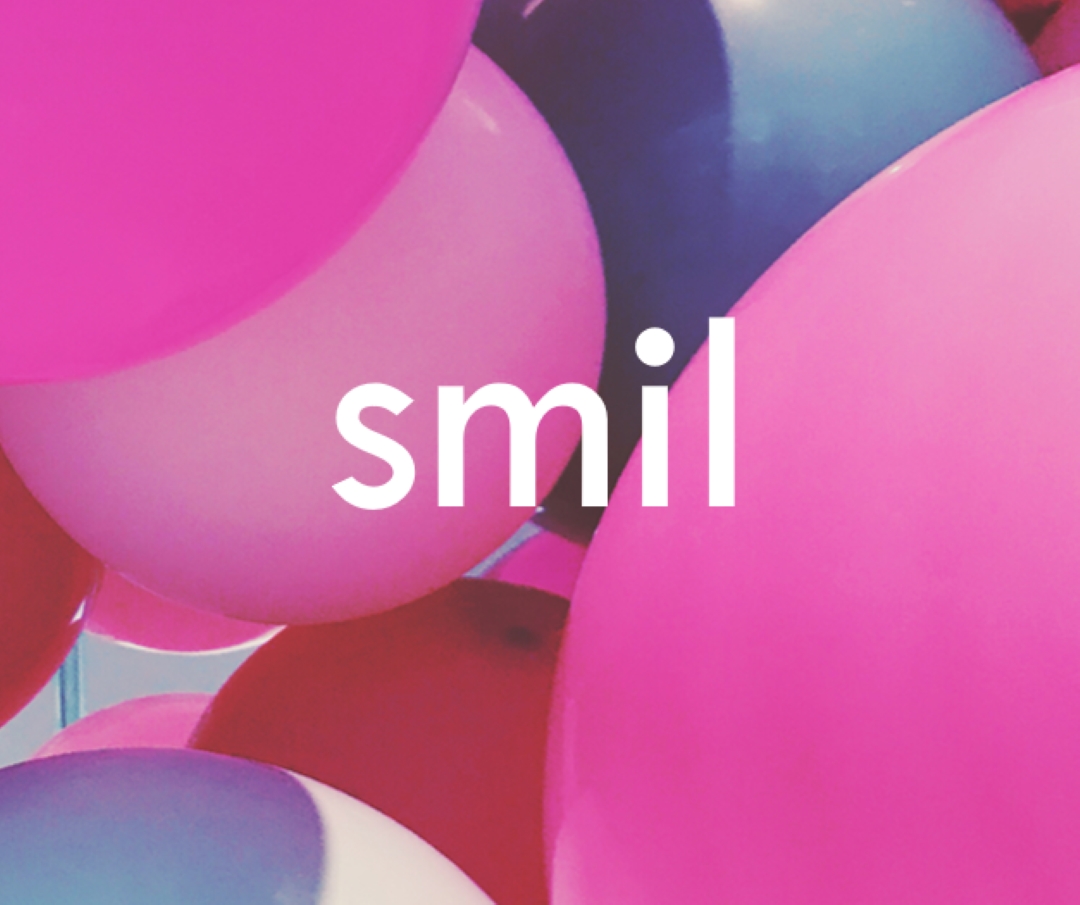 Alle smiler pink modern-bold