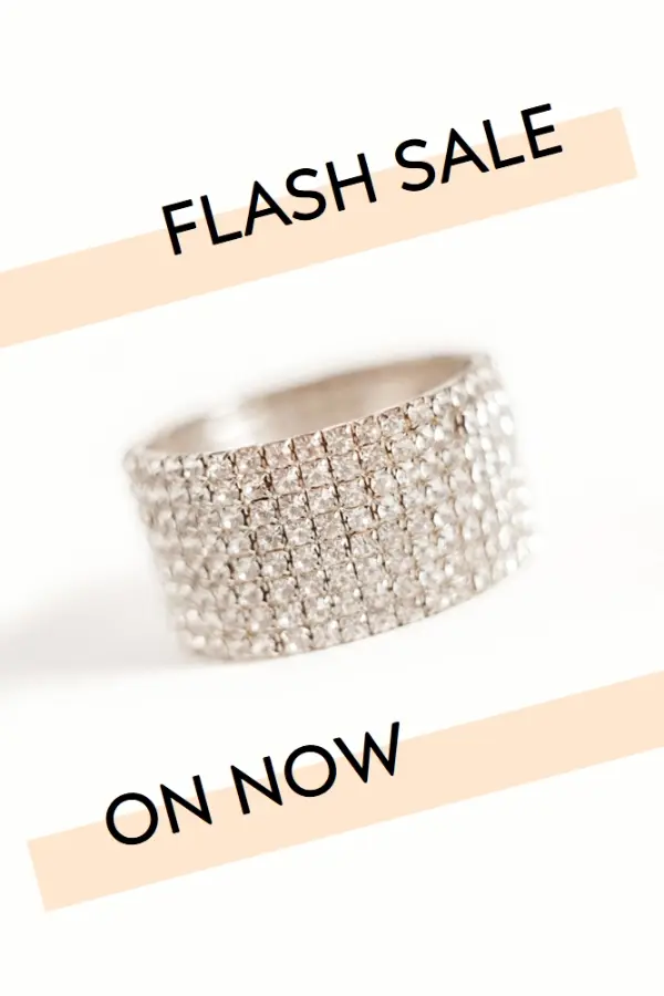 Bargain bracelet white modern-simple