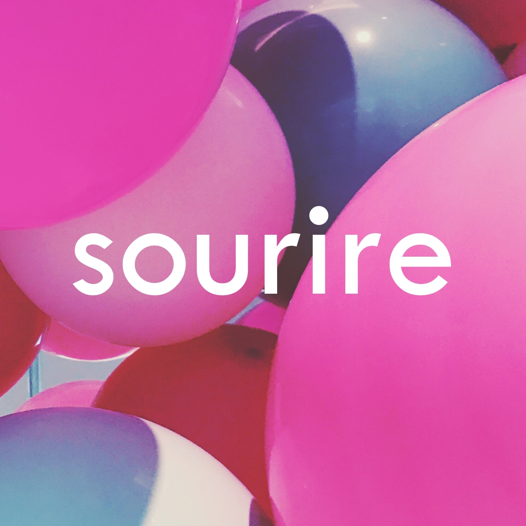 Tous les sourires pink modern-bold