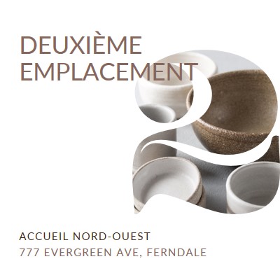 Le deuxième emplacement est ouvert white modern-simple