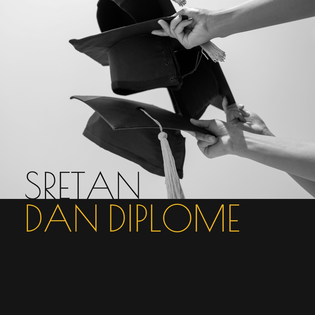 Sretan dan mature black modern-simple