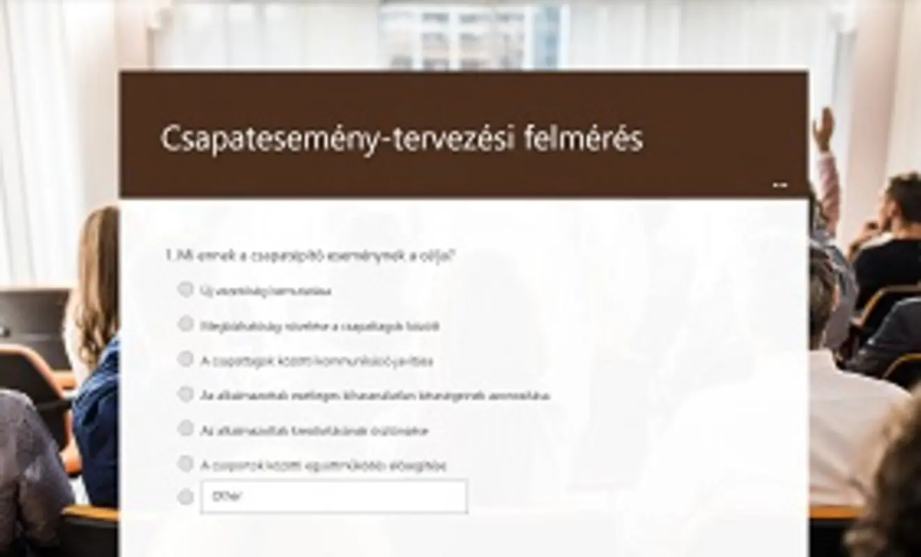 Csapatesemény-tervezési felmérés brown