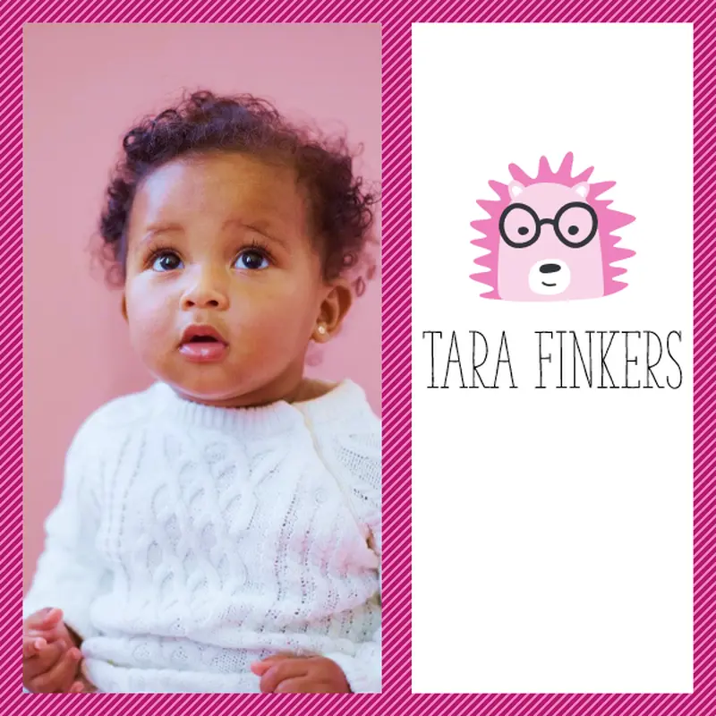 Album met een fotocollage van de baby whimsical color block