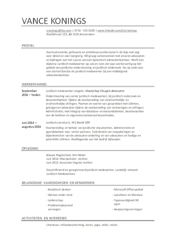 Curriculum vitae voor juridisch medewerker modern simple