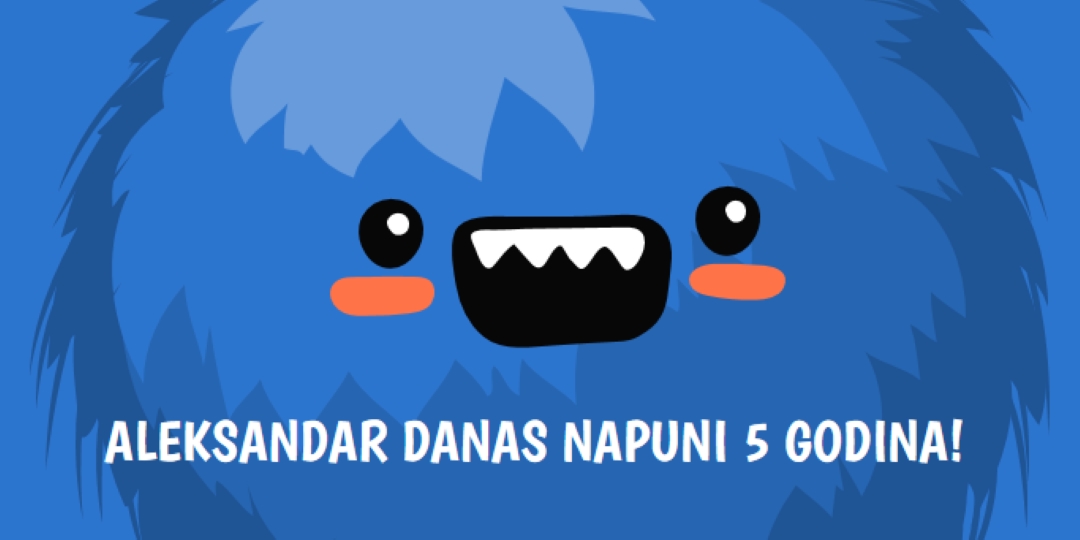 Malo čudovište preokreće pet blue whimsical-color-block