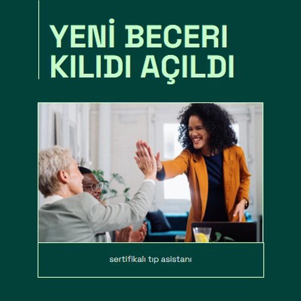 Yeni beceri kilidi açık duyurusu green professional,modern,square,frame,photo,simple