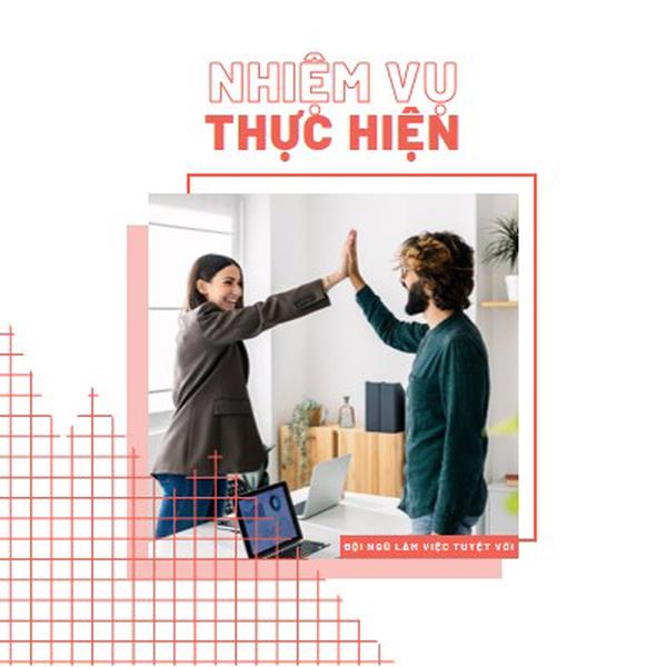 Đội hình vỗ tay white modern-geometric-&-linear